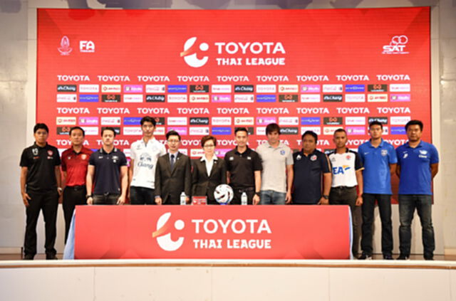 "Meet the warriors" 8 ทีมตบเท้าแถลงความพร้อมไทยลีกนัด 2