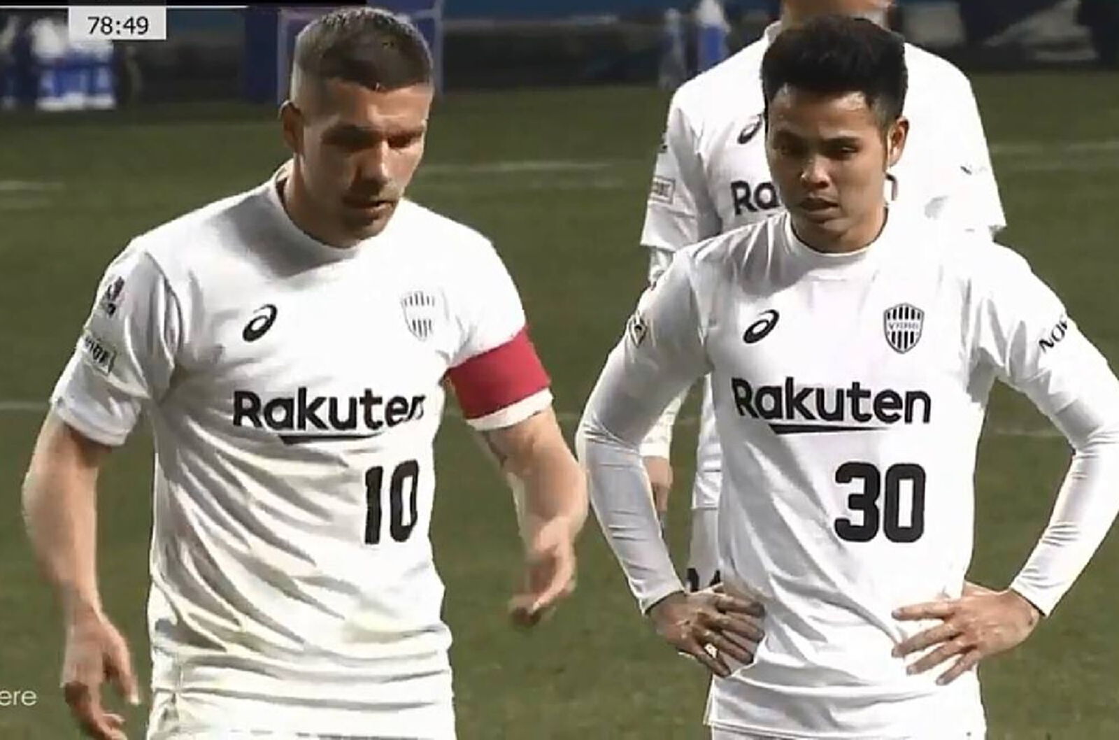 โก๋อุ้มมาแน่ "โกเบ ปรับตำแหน่งใหม่ ธีราทร ลุ้นลงตัวจริงบอลถ้วยพุธนี้