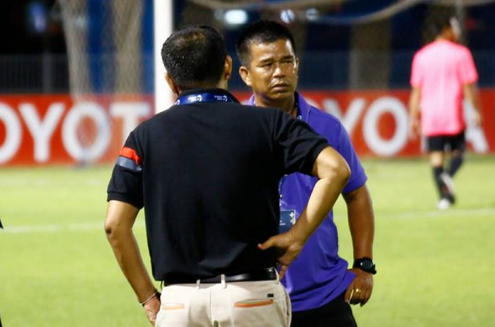 รายที่ 10! โค้ชบู ประกาศลานาวี หลังคุมทีมพ่าย 2 นัด