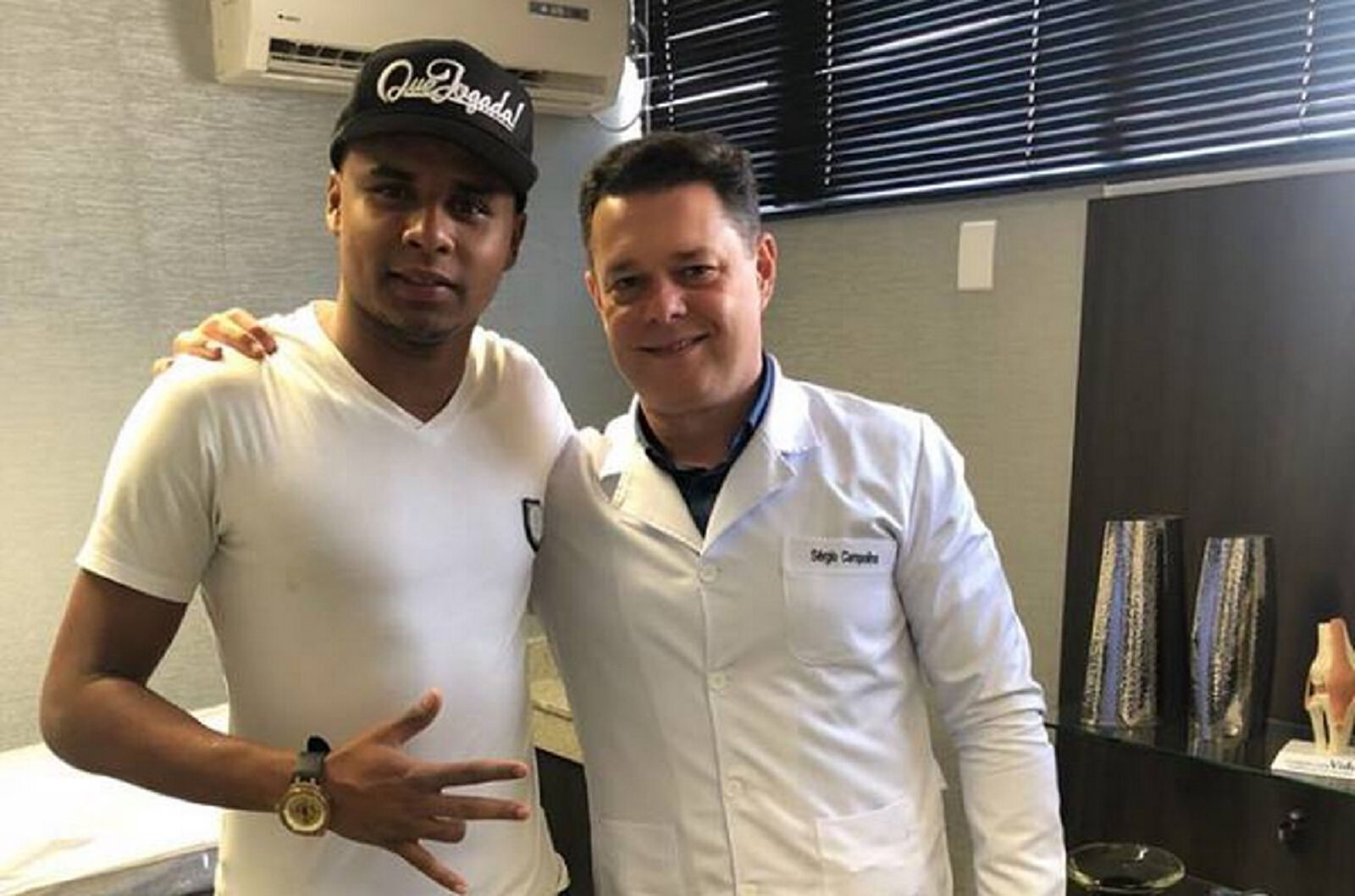 หมอเดียวกับNeymar! จาจ้า รักษาเข่ากับหมอดังบินกลับไทยวีคหน้า