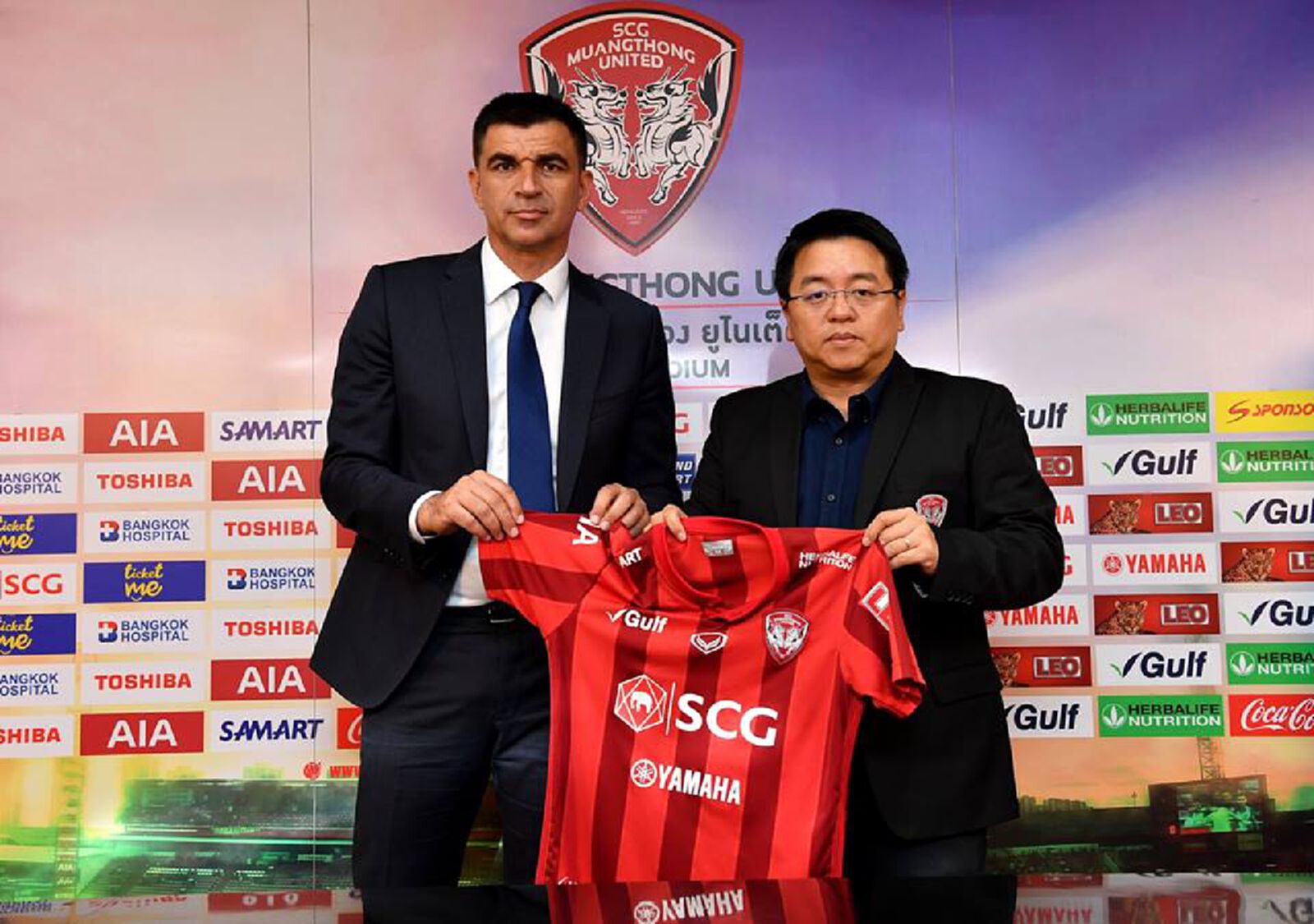 ย็อคก้า, ราเยวัชคอนเฟิร์ม! เคอร์ซิช ยาหอมเหตุรับจ็อบคุมเมืองทอง