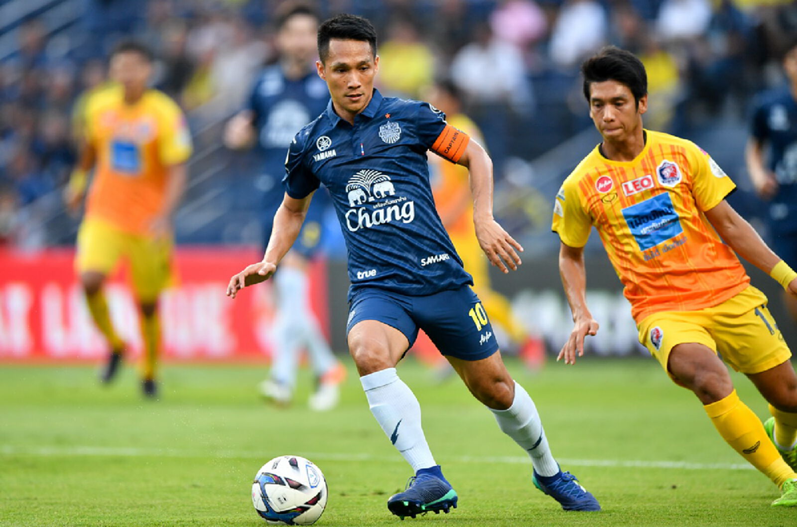 เซราะกราวแกร่งในบ้านไล่แซงเจ้าท่า 3-1 นำจ่าฝูงฉลองสงกรานต์