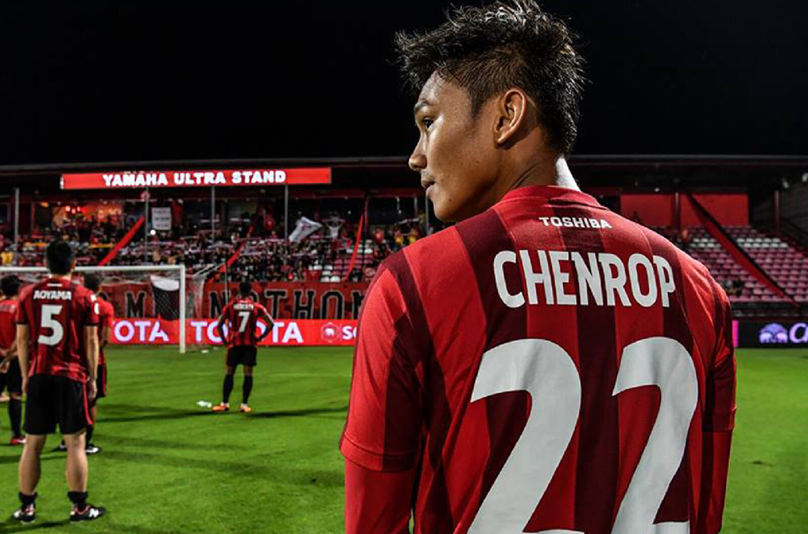 เจ็บเรื้อรัง!! แฮร์รี่เจนเข่าเดี้ยง เหตุไร้ชื่อเกมฟัดฉลาม