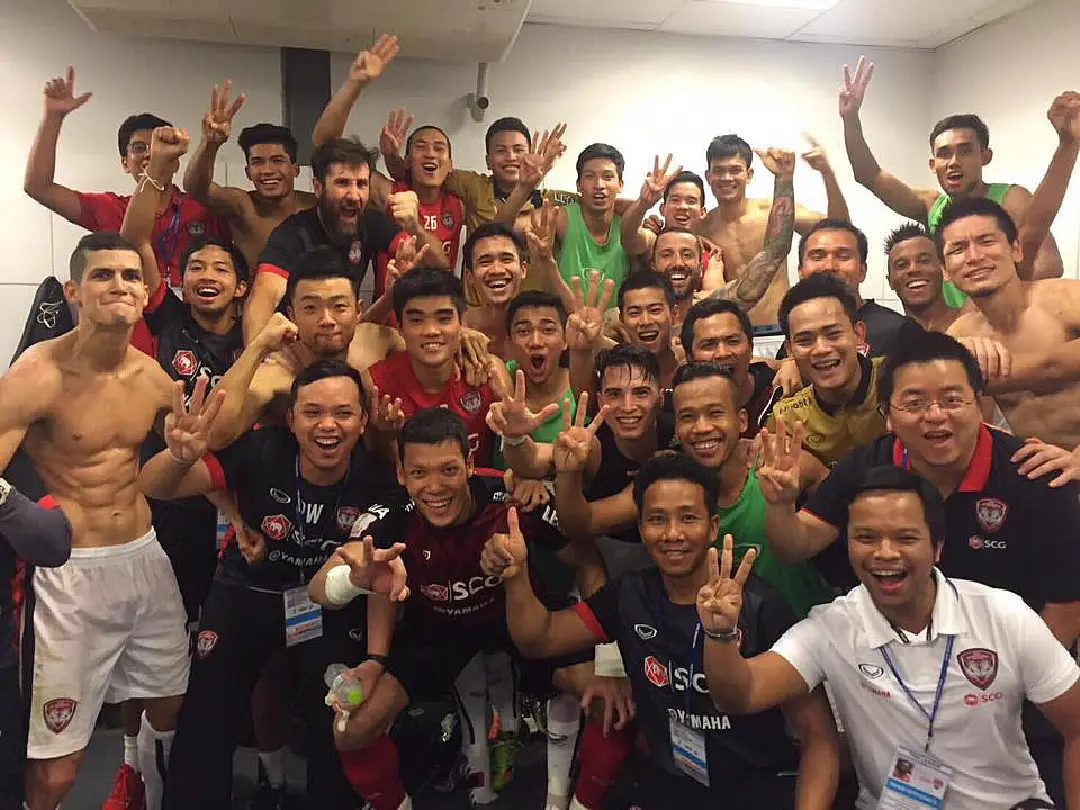 10 โมเมนต์ความทรงจำปราสาทสายฟ้าและกิเลนผยอง