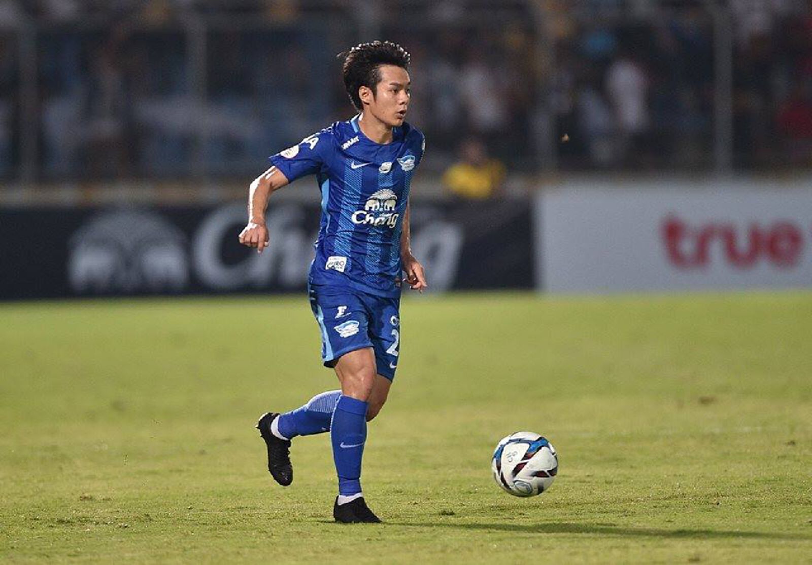 ผมสตรองกว่าเดิม! “ภานุพงษ์” ยกโค้ชโบ้มีส่วนช่วยขัดเกลาฝีเท้า