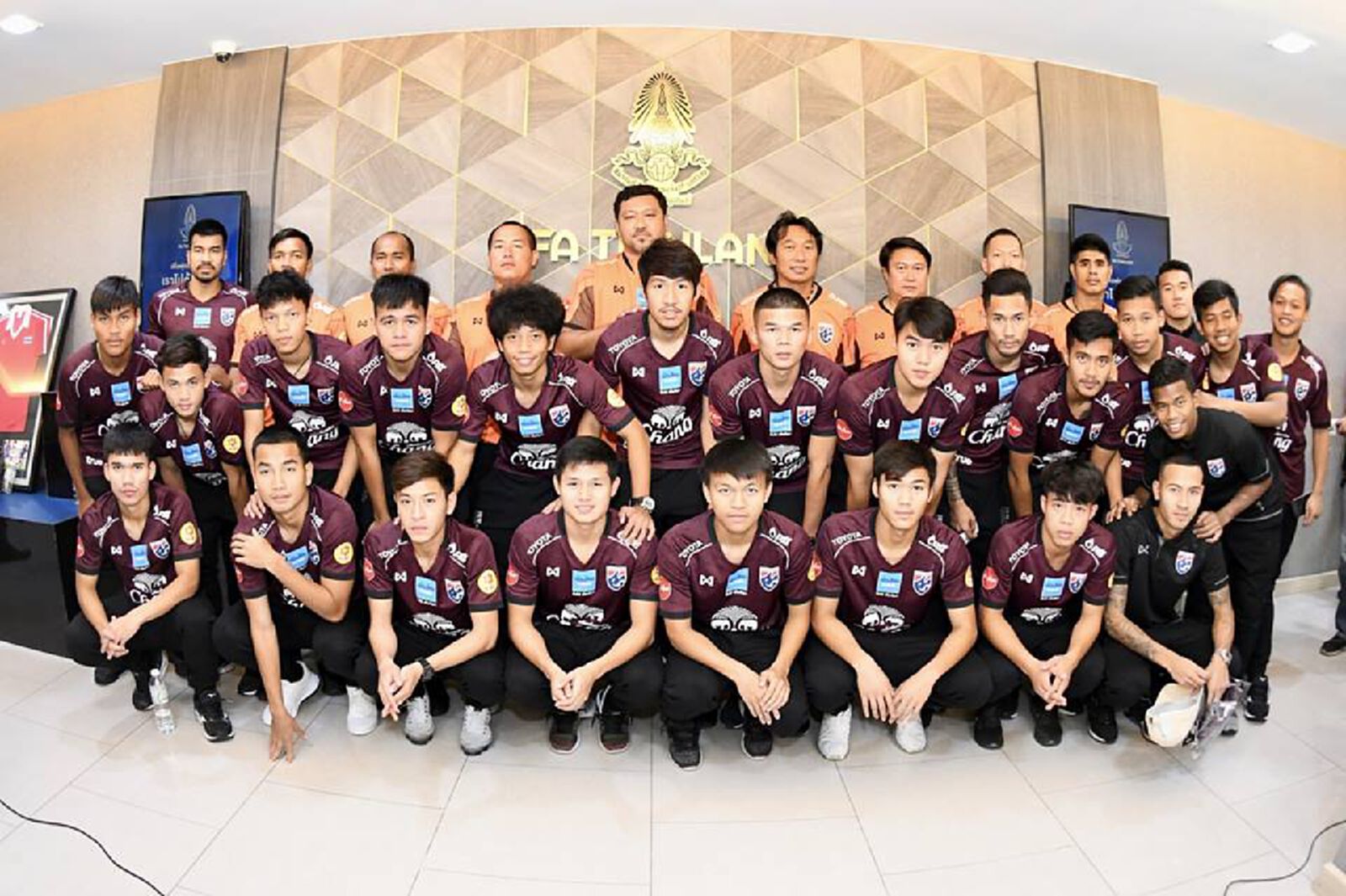 ตัวหลักถอน3! โค้ชโย่ง กระตุ้นทุกคนพิสูจน์เพื่อโควต้าเอเชียน เกมส์