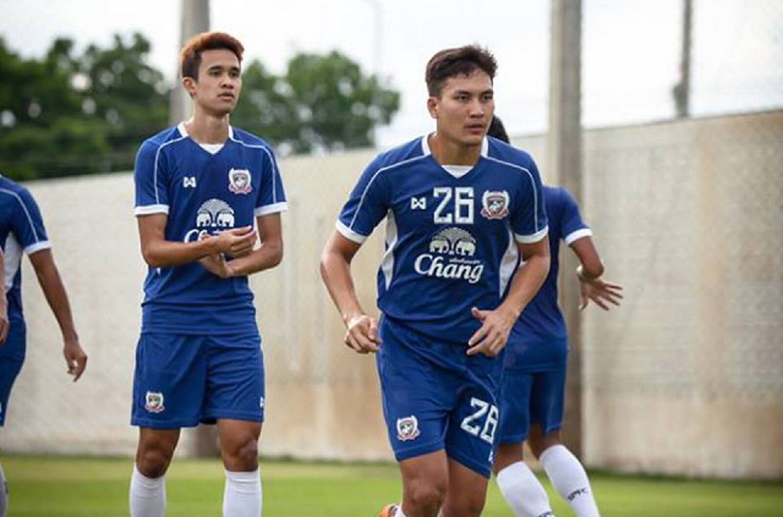 พลิกโผ! "กษิดิ์เดช" โผล่ซ้อมสุพรรณ เตรียมโชว์ฝีเกือกเลก2