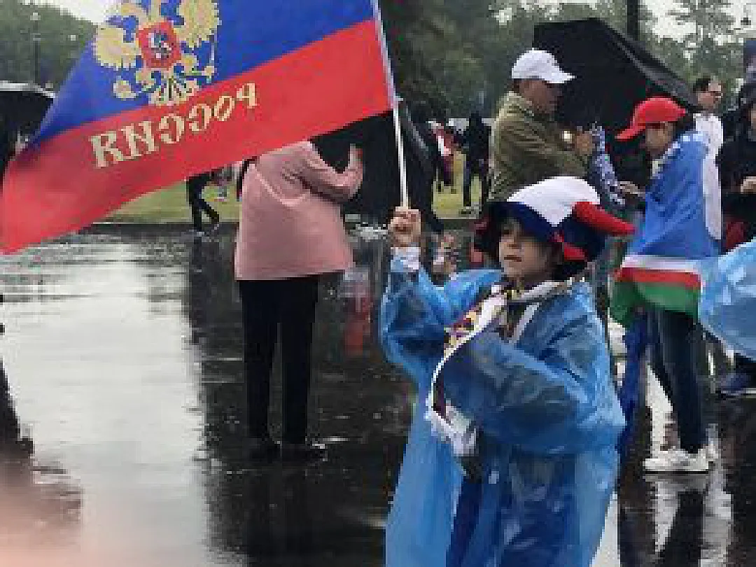 สีสันขอบสนาม ! ควันหลงฟุตบอลโลก หมีขาว ปะทะ มัมมี่