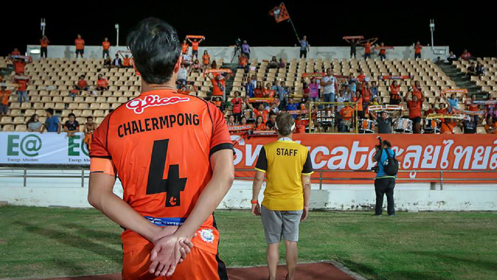 ของรักของหวง! โคราชเร่งเจรจาขยายสัญญา "กัปตันเหลิม"