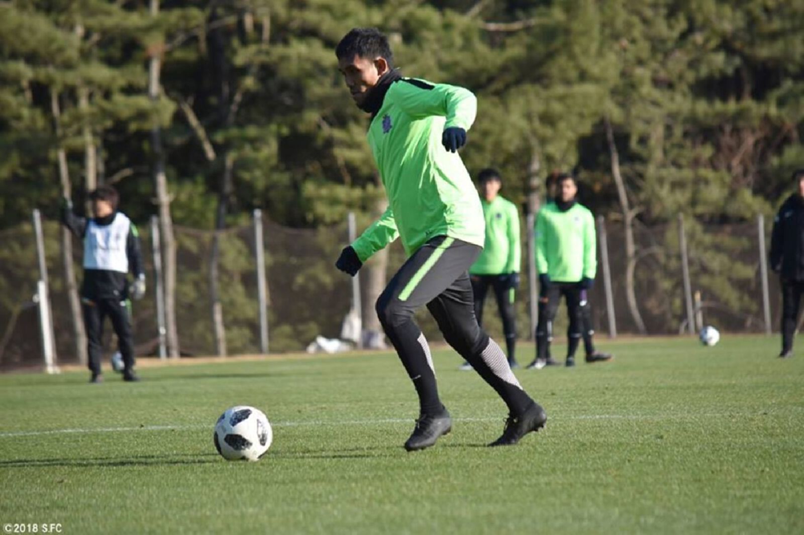 เจอภัยพิบัติ! เจลีก สั่งเลื่อนเกมบอลถ้วยซานเฟรซเซ่-นาโกย่า
