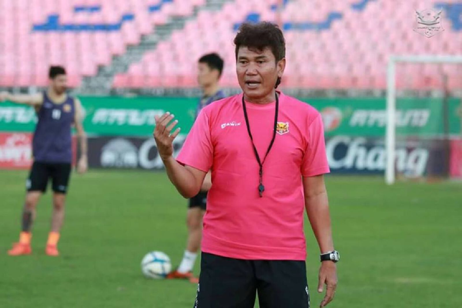 เป้าคือชนะ! "โค้ชหนุ่ย"หวังพาค้างคาวไฟคว้า3แต้มเหนือราชนาวี เป้าคือชนะ! "โค้ชหนุ่ย"หวังพาค้างคาวไฟคว้า3แต้มเหนือราชนาวี