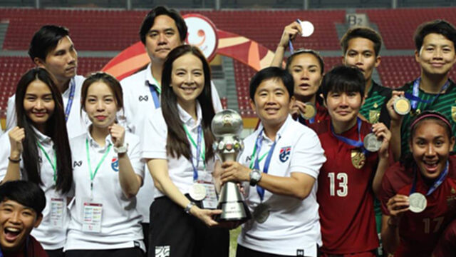มาดามแป้งโคตรภูมิใจ! ชบาแก้วคว้าแชมป์อาเซียนสมัยที่4