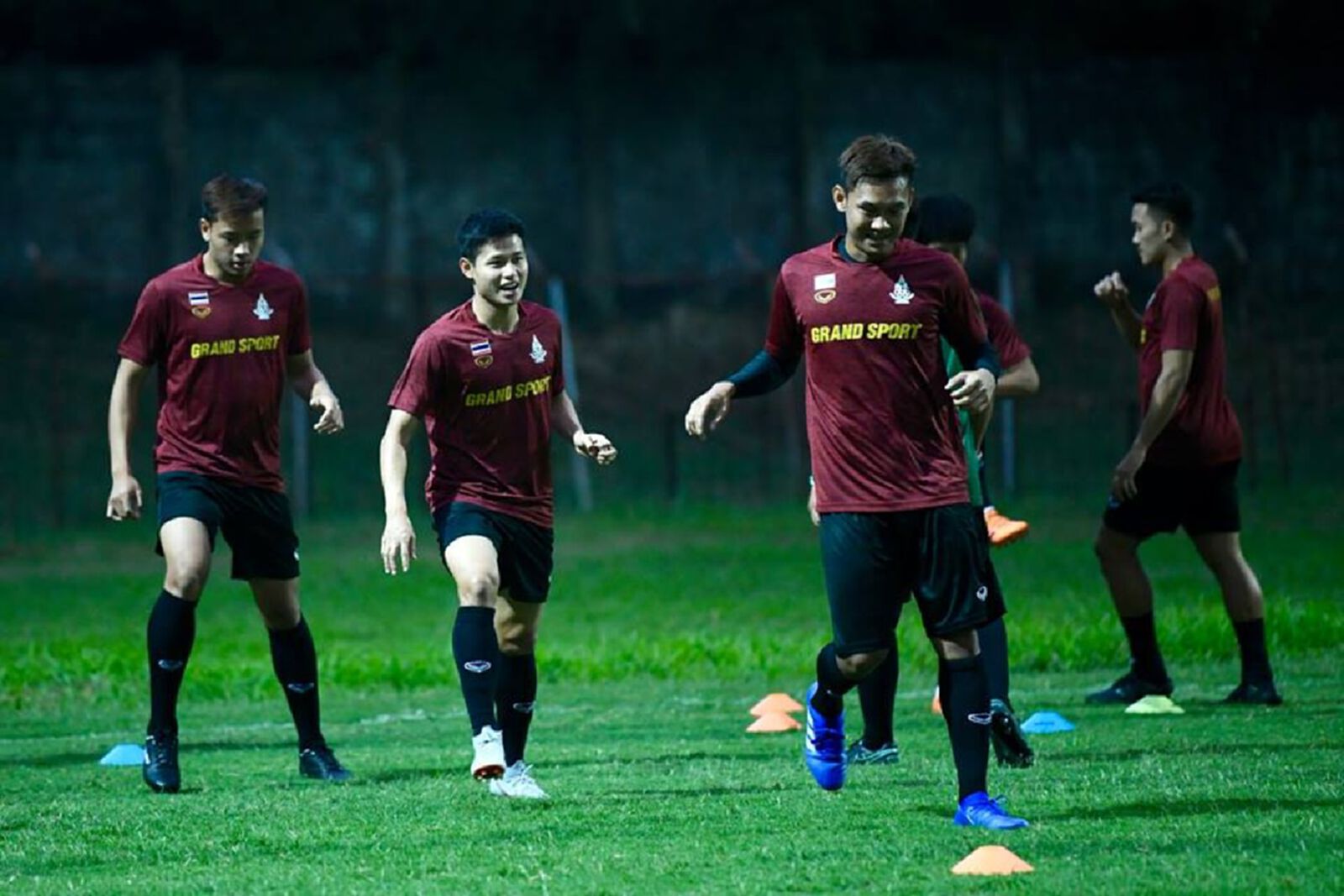 "โค้ชโย่ง" ไม่หวั่นกาตาร์ ขอลุ้นล้มยักษ์บอลเอเชียน เกมส์