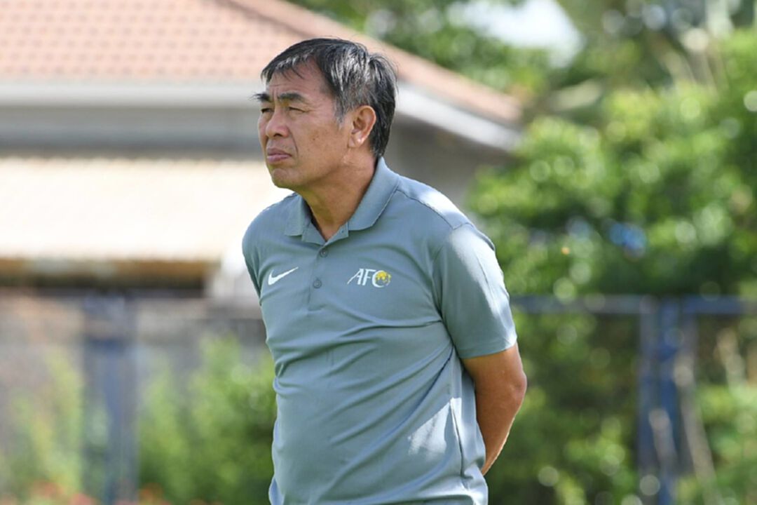 "เฮงซัง" เผยรอมติส.บอล ชี้ขาดสเปกโค้ชใหม่ปรีโอลิมปิก วีคหน้า