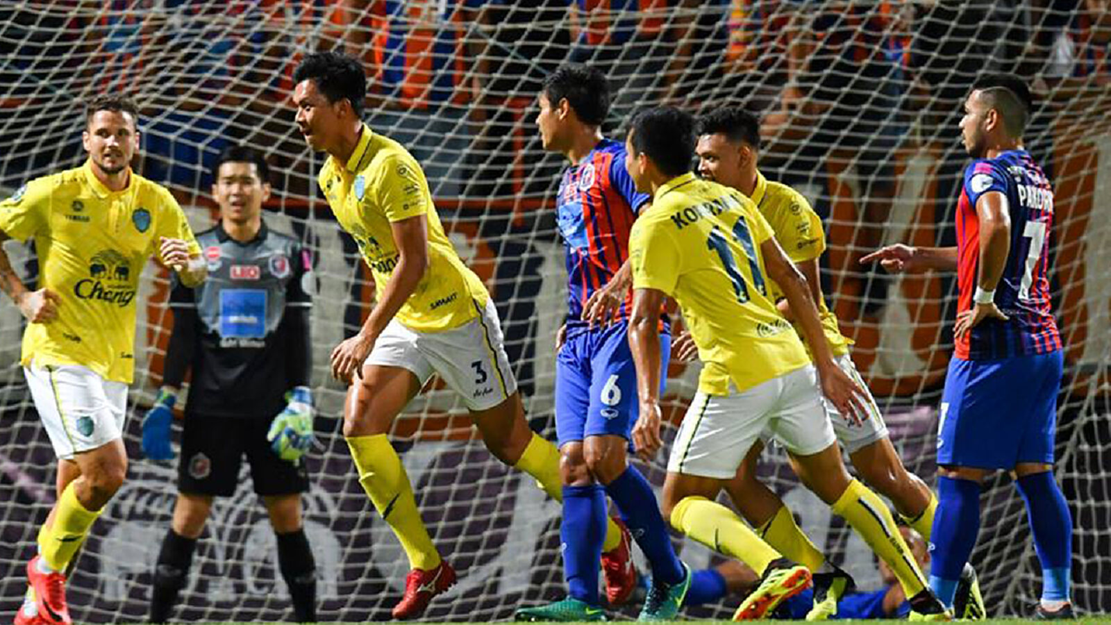 ท่าเรือช้ำ!! โดนบุรีรัมย์บุกยิงคาแพทฯ 3-1 ร่วงเอฟเอฯ