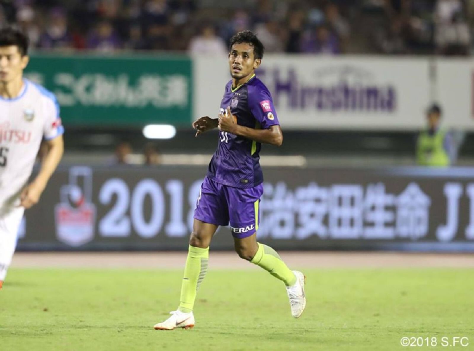 มุ้ยสำรอง! ซานเฟรซแรงไม่หยุดเปิดบ้านขยี้แอนท์เลอร์ส 3-1 นำฝูงเจลีก