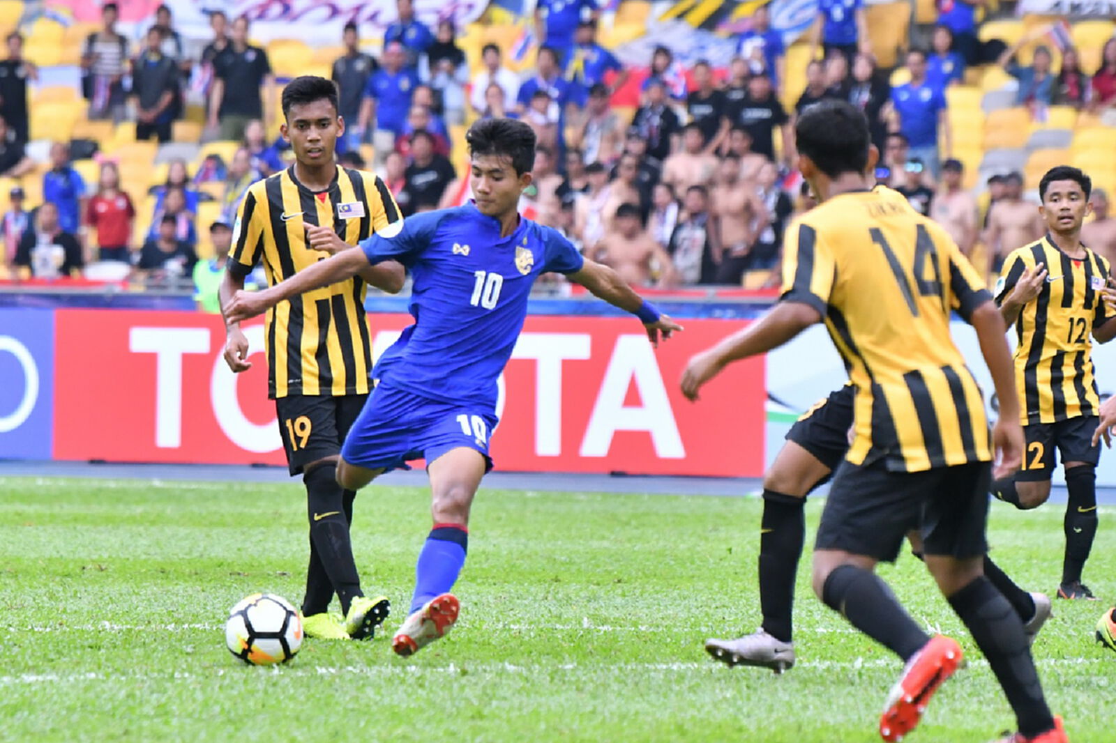 ชนะเจ้าภาพ! ช้างศึกU16 ยิงเสือเหลือง 4-2 คว้าชัยชิงแชมป์เอเชีย