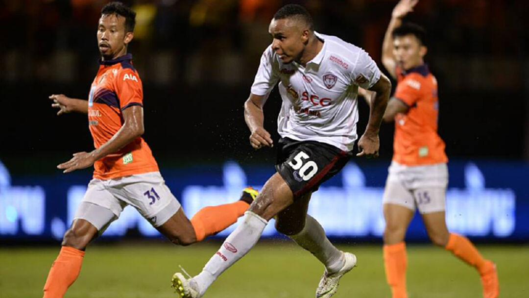 ราชบุรีไร้ชัย4เกมติด!! ชาช่ากดเบิ้ลกิเลนแซงชนะ 2-1