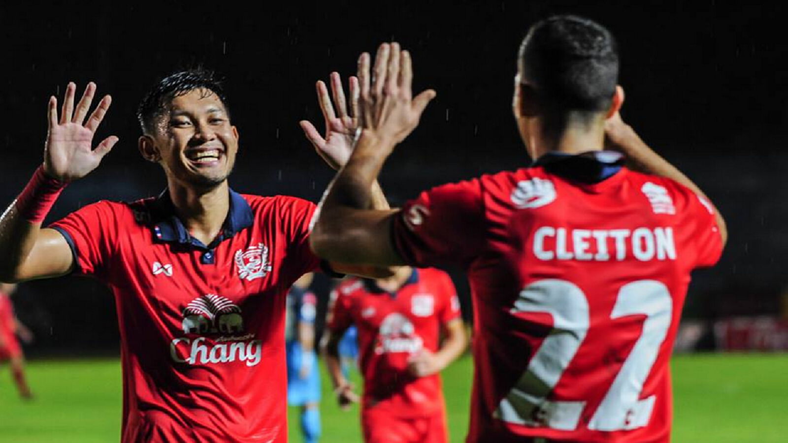 ชนานันท์ ซูฮก เคลตัน เข้ามาระเบิดฟอร์มให้ตัวเองยิงกระฉูด