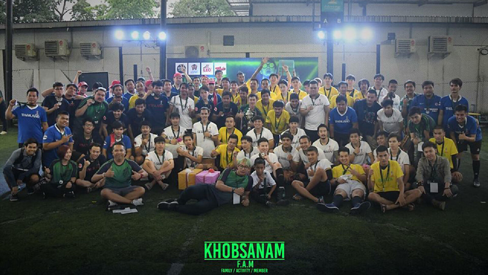 ภาพขอบสนามFAM#1! ครั้งแรกแม่งโคตรมันส์ แล้วครั้ง2จะพลาดได้ไง