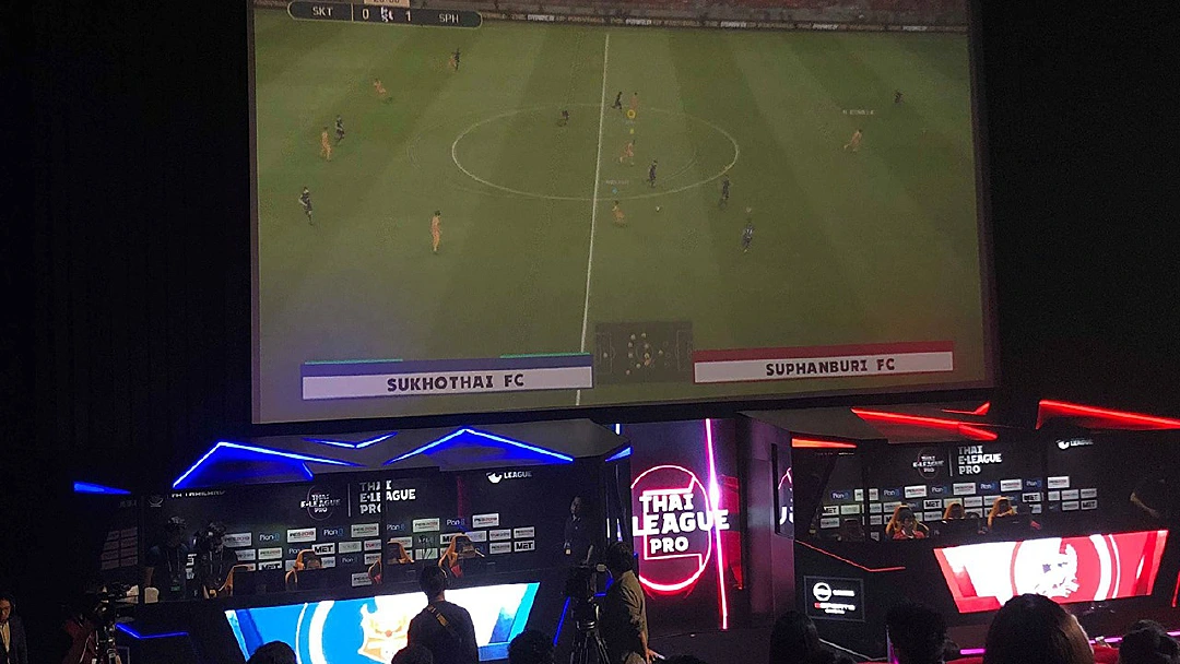 เปิดฉากเดือด! วันที่ 2 Thai E-league pro บิ๊กแมตท์ บุรีรัมย์ ปะทะ เชียงราย (ภาพบรรยากาศ)