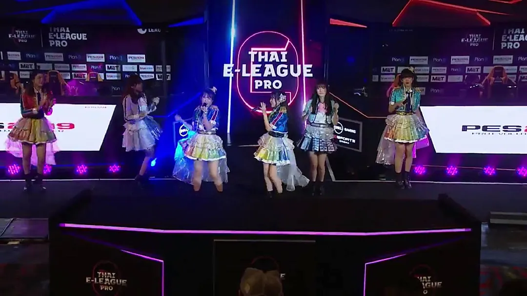 เปิดฉากเดือด! วันที่ 2 Thai E-league pro บิ๊กแมตท์ บุรีรัมย์ ปะทะ เชียงราย (ภาพบรรยากาศ)