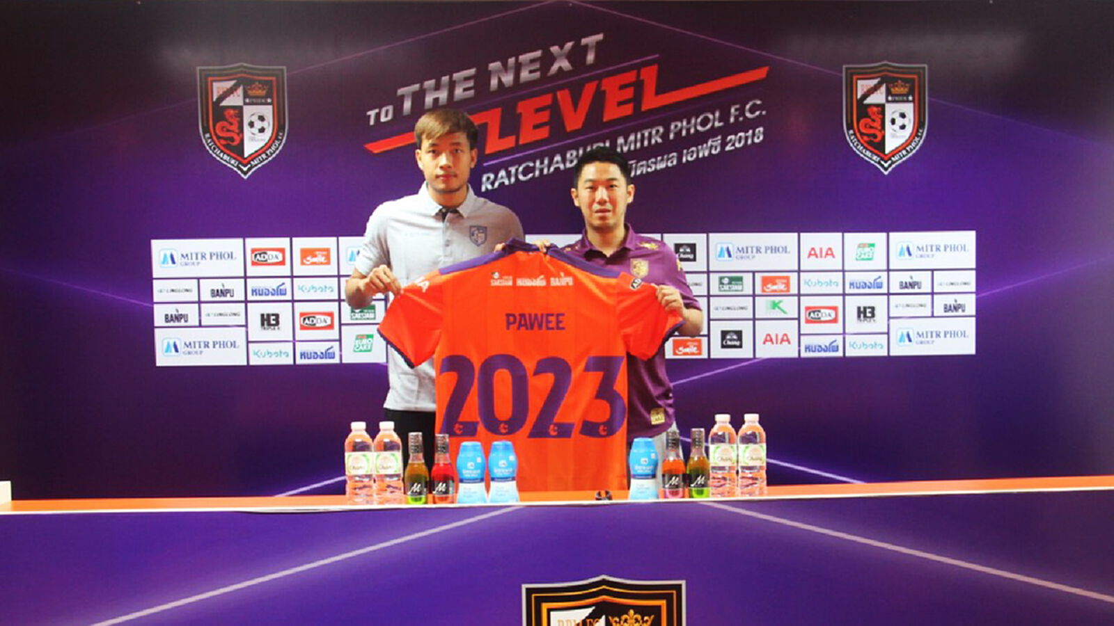 อยู่กันยาว! ราชันมังกรต่อสัญญาใหม่ ปวีร์ ตัณฑะเตมีย์ ถึงปี 2023