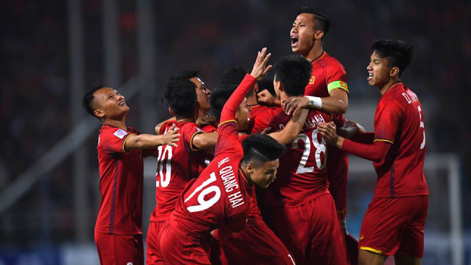 เวียดนามเจ้าอาเซียน! เหงียนเฉือนมาเลเซีย 1-0 คว้าแชมป์ซูซูกิ คัพ