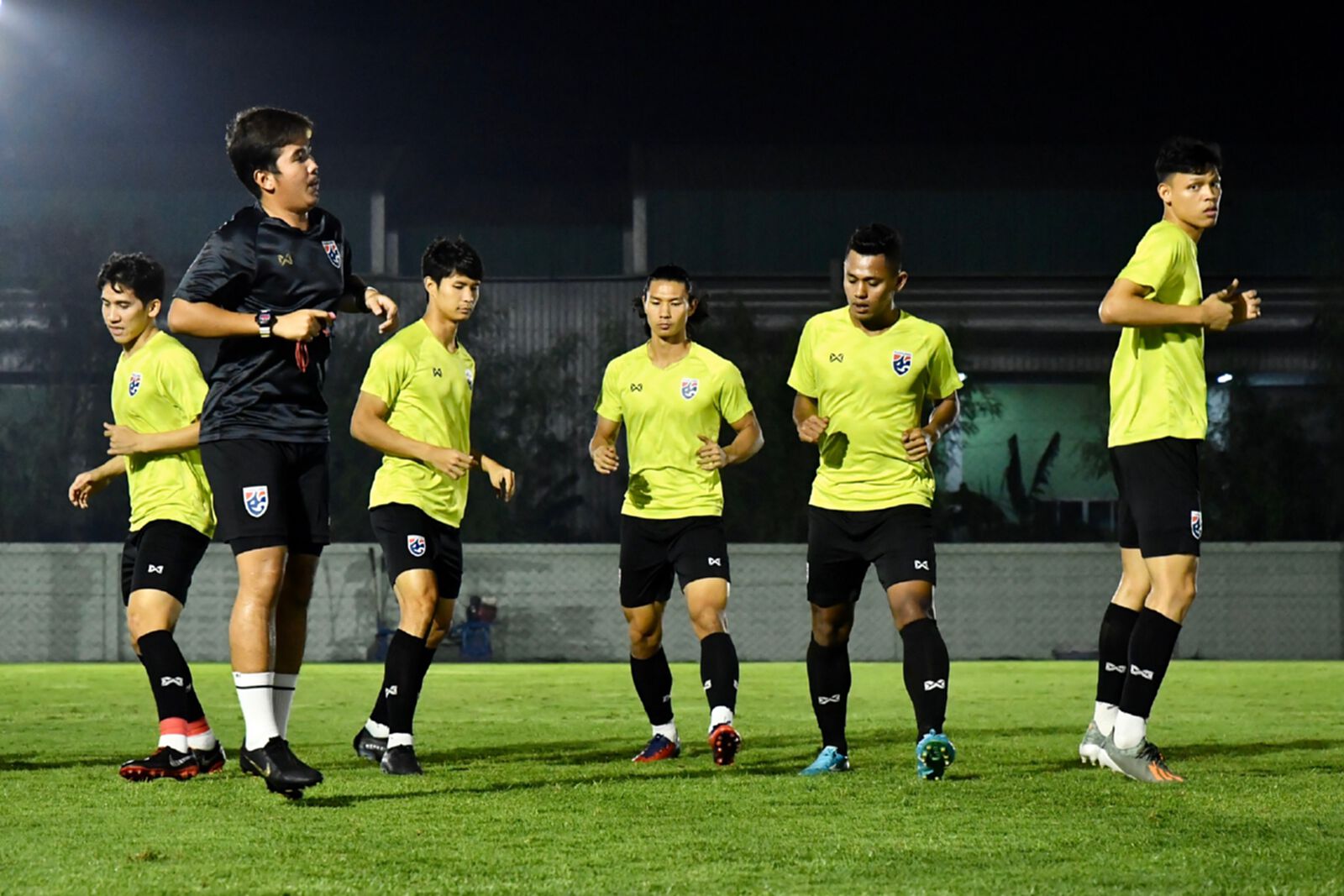 ช้างศึก U23 ซ้อมครั้งสุดท้ายก่อนชน ซาอุ, นิชิโนะ รับยังต้องตัดสินใจเรื่อง 11 ตัวจริง