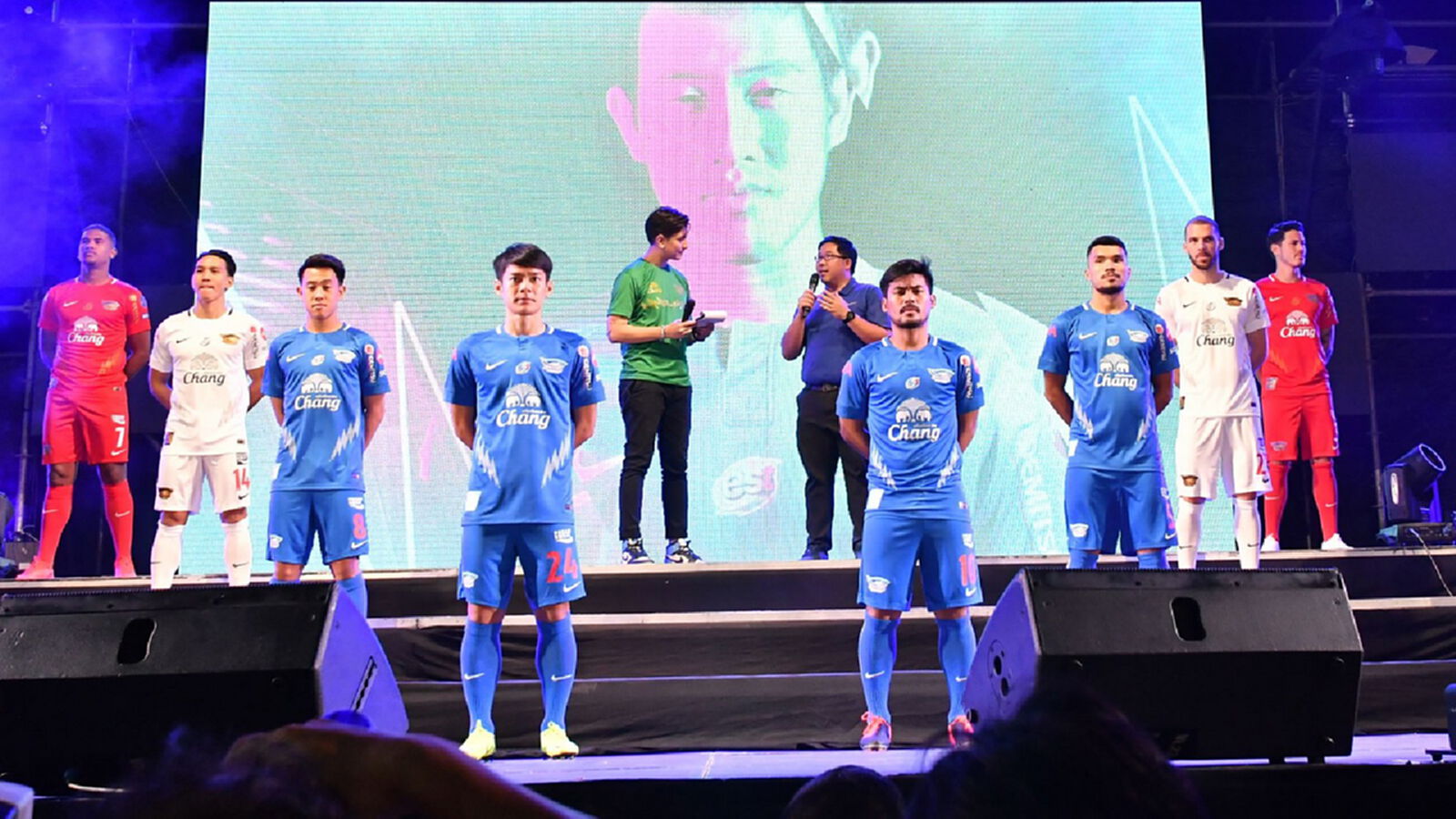ก้องกัปตัน!! ชลบุรี แบโผ 28 นักเตะพร้อมเบอร์เสื้อลุยไทยลีก 2020