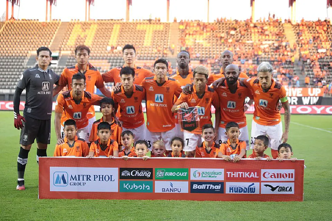 ราชันมังกร ฟอร์มร้อนแรง เจอสวาทแคท ที่กำลังฟอร์มบู่