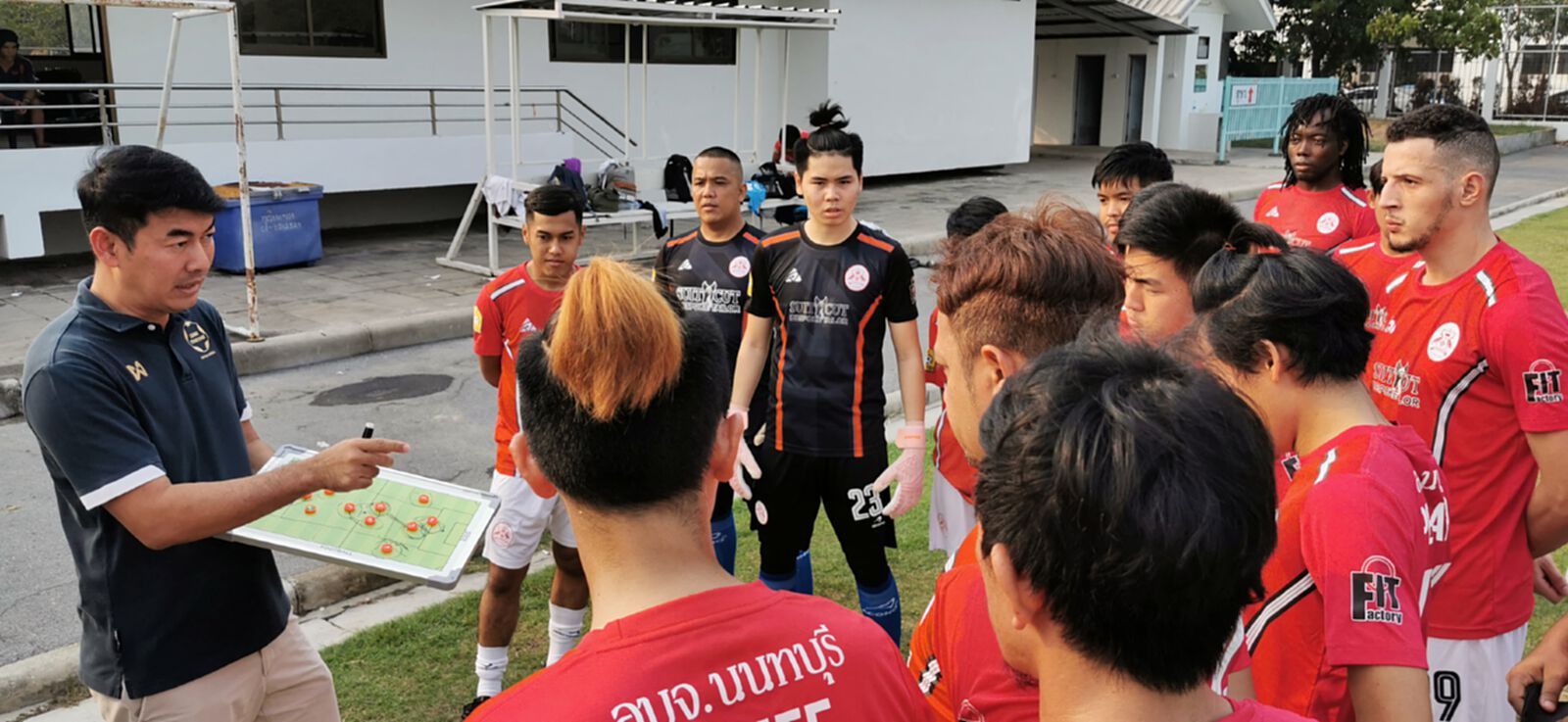 บางกอกพรีเมียร์ลีก นัดที่ 6 ดิวิชั่น 1"ไพรซ์ ออฟ วู้ด"เปิดบ้านดวล“ ยิ่งเจริญ เอฟซี” บางกอกพรีเมียร์ลีก นัดที่ 6 ดิวิชั่น 1"ไพรซ์ ออฟ วู้ด"เปิดบ้านดวล“ ยิ่งเจริญ เอฟซี”