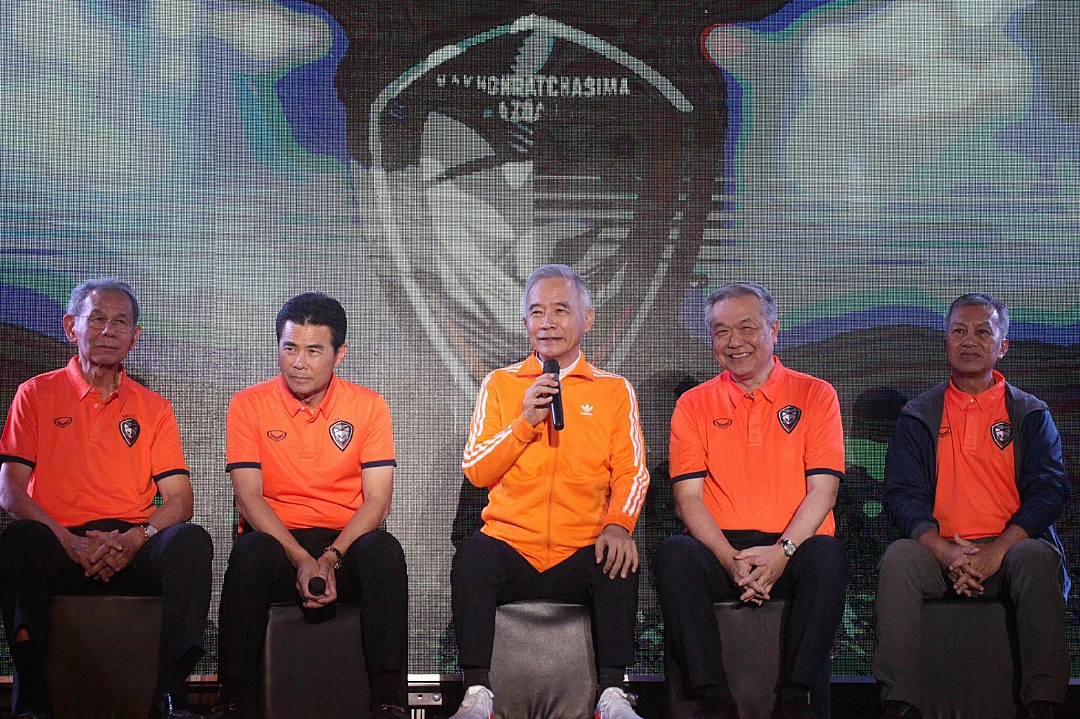 "นครราชสีมา มาสด้า  เอฟซี "เปิดตัวสู้ศึกไทยลีก 2020.... เป้าหมายเลขตัวเดียว