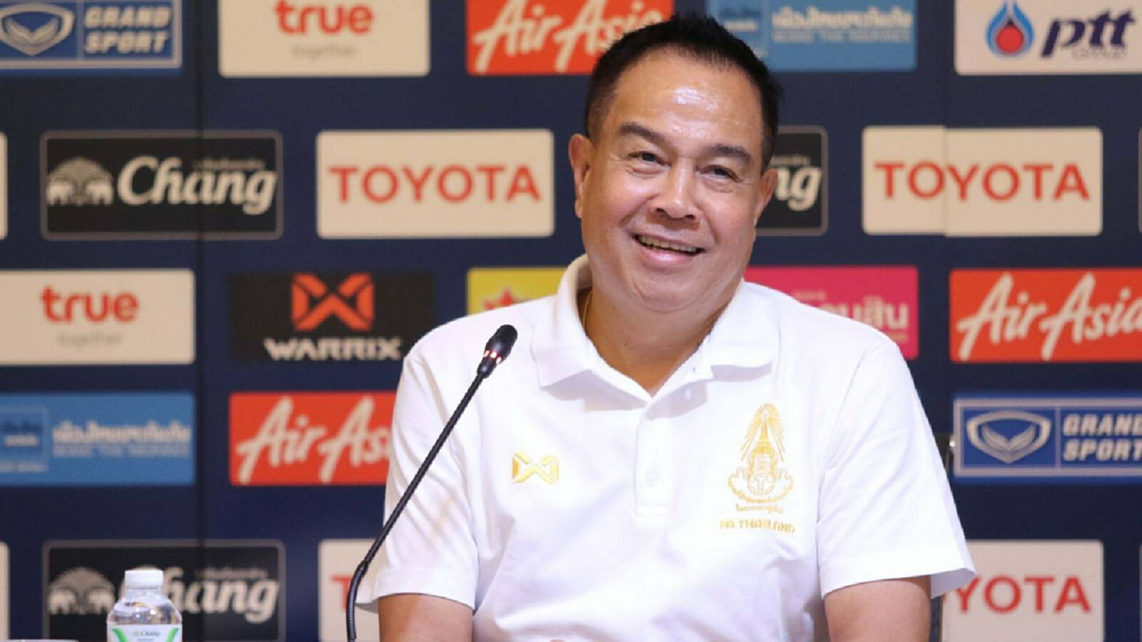เพิ่มมาตรการ!! บิ๊กอ๊อด ยันไทยลีกกลับมาเตะ 18 เม.ย.นี้ แบบปิดสนาม