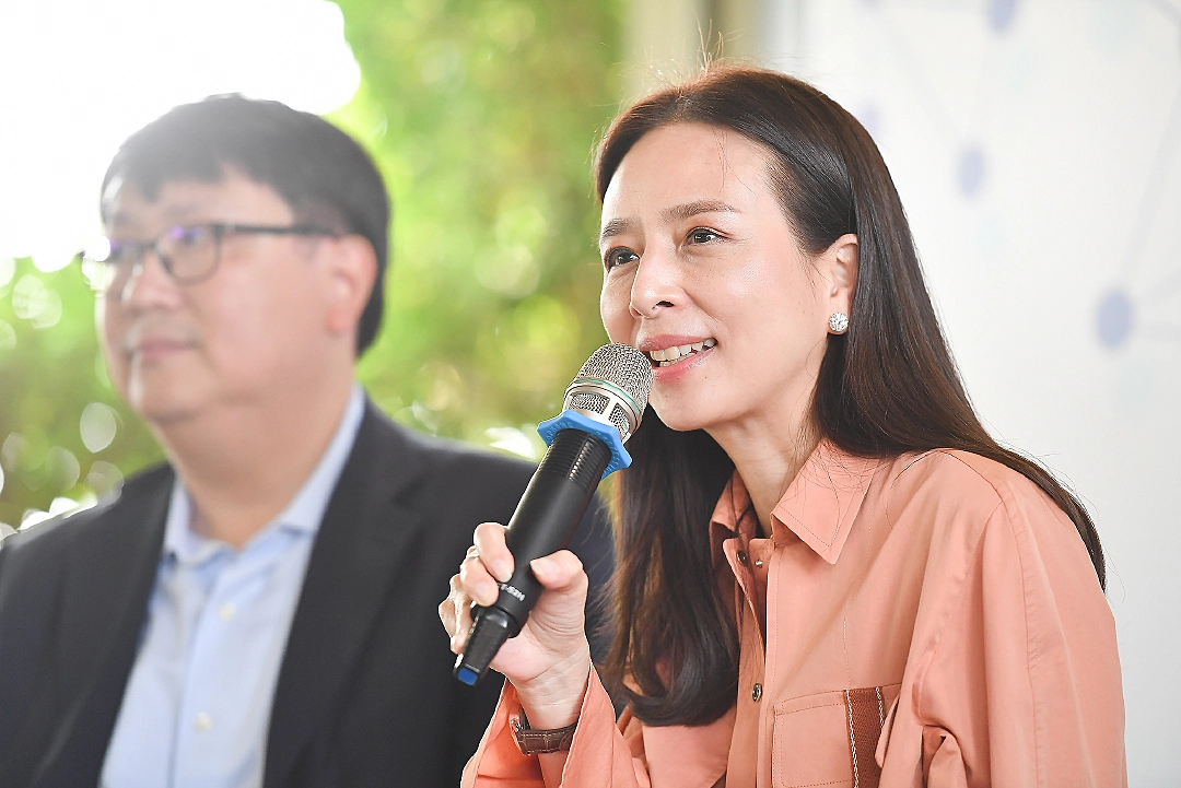 ‘“สยามไบโอไซเอนซ์"  เตรียมส่งมอบชุดตรวจหาเชื้อไวรัส"โคโรน่า"ให้ส่วนราชการ 1 แสนชุด สู้"โควิด19"