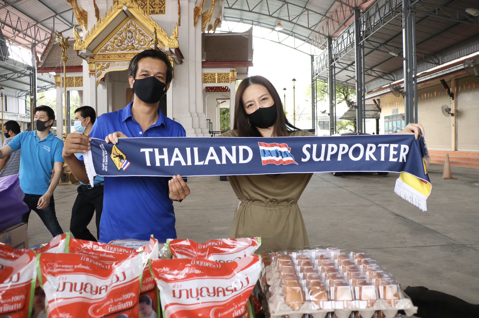 "มาดามแป้ง"ยิ้ม"คนไทยไม่ทิ้งกัน" ร่วมหนุน"ครัวมาดาม"ช่วยผู้เดือดร้อนจากโควิด