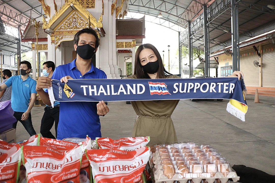 "มาดามแป้ง"ยิ้ม"คนไทยไม่ทิ้งกัน" ร่วมหนุน"ครัวมาดาม"ช่วยผู้เดือดร้อนจากโควิด