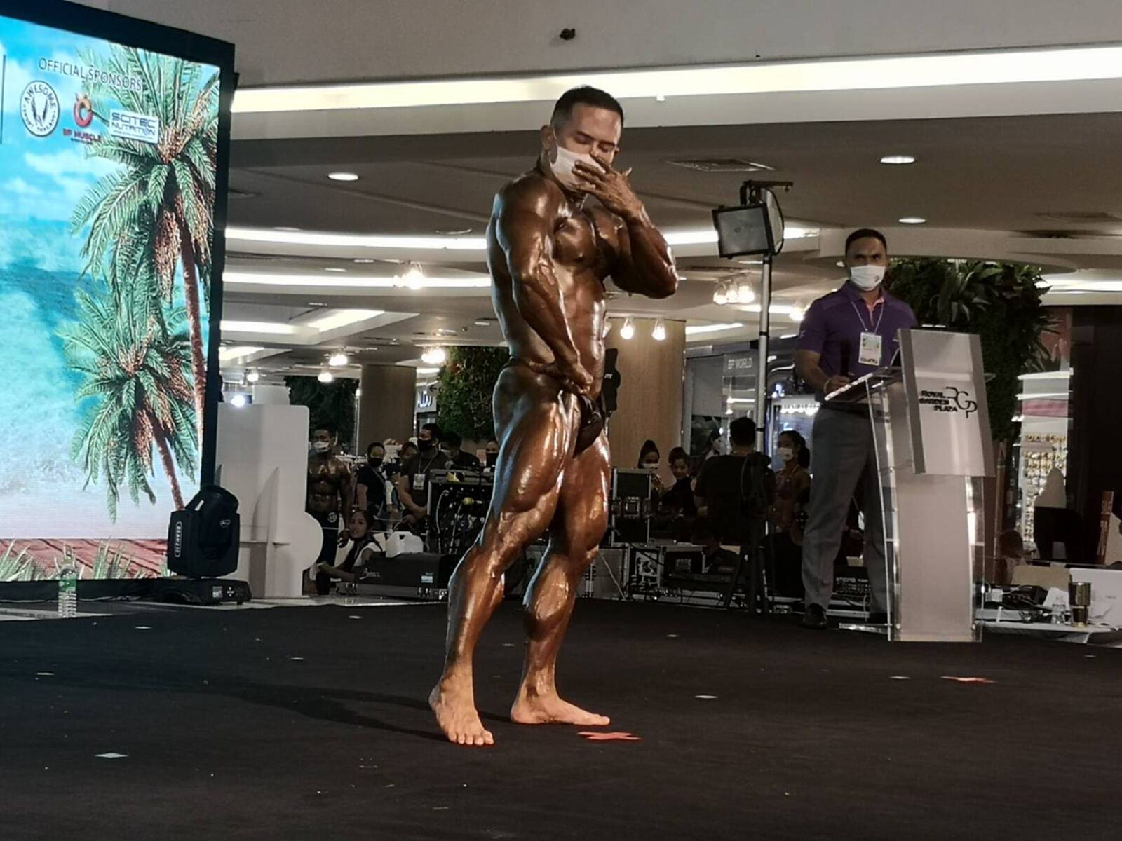 "ขุนตาล พวงเพชร" ซิวแชมป์เพาะกายไทยแลนด์สมัย 3 รุ่นอายุเกิน 45 ปี "ขุนตาล พวงเพชร" ซิวแชมป์เพาะกายไทยแลนด์สมัย 3 รุ่นอายุเกิน 45 ปี