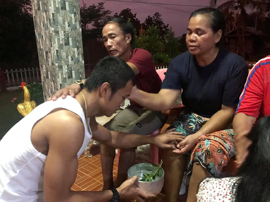 เปิดของขลังนักสู้ “วัน แชมเปียนชิพ”บูชาก่อนขึ้นเวที