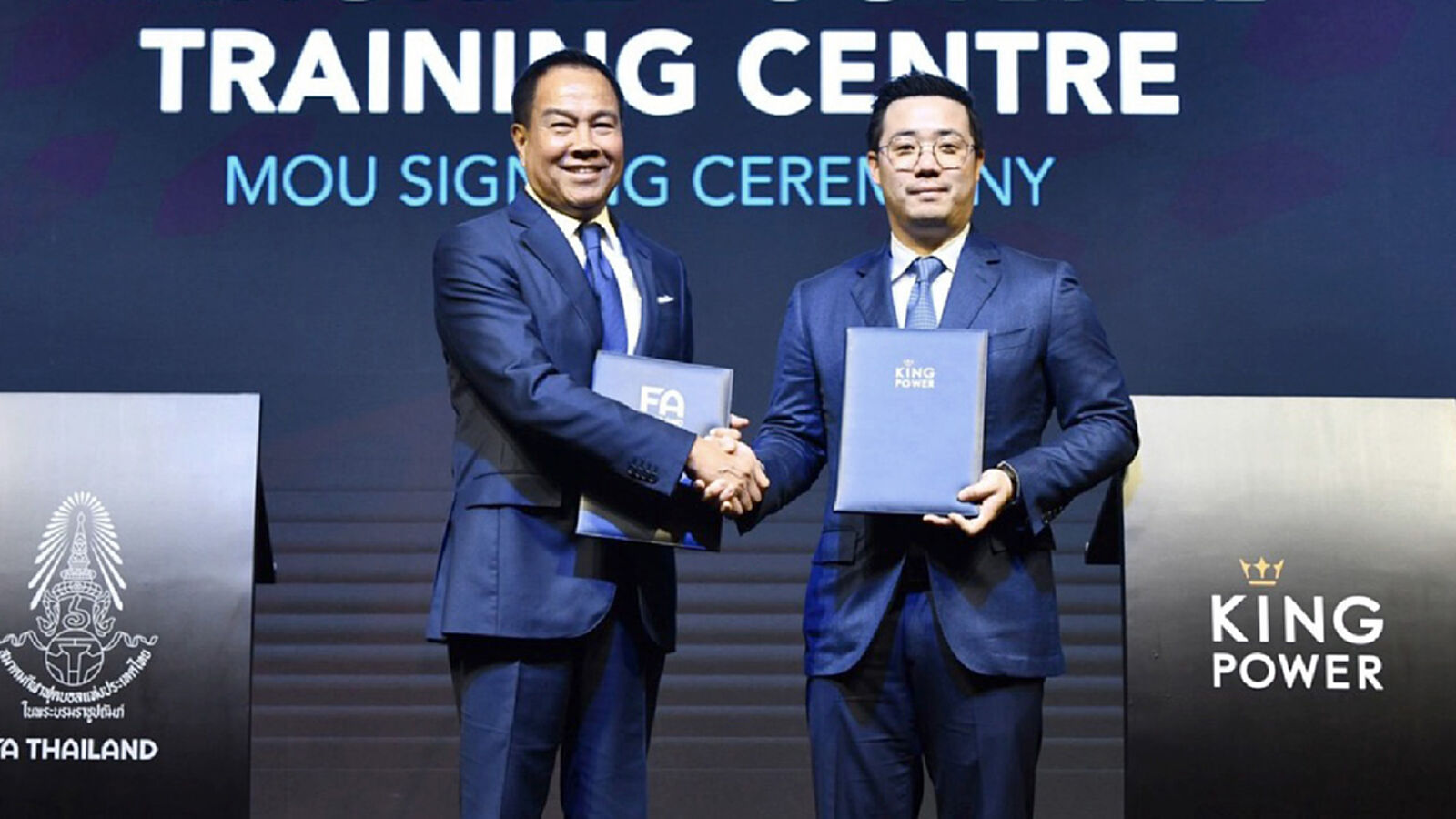 ร่วมด้วยต้องช่วยกัน!! "คิงพาวเวอร์” พร้อมช่วยเหลือ ส.บอล ร่วมด้วยต้องช่วยกัน!! "คิงพาวเวอร์” พร้อมช่วยเหลือ ส.บอล