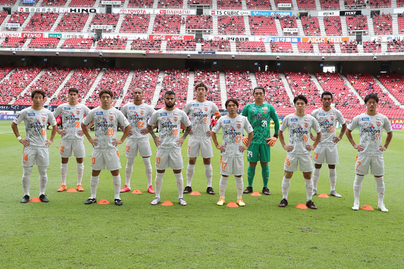 มุ้ยลงตัวจริง! ชิมิสุบุกพ่ายนาโงย่า 1-3