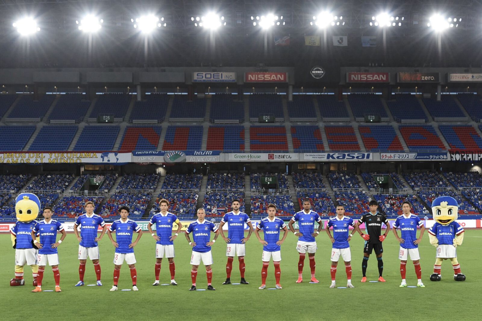 อุ้มลงเต็มเกม! ฟรอนตาเล่บุกรัวมารินอส 3-1 นำฝูงเจลีก
