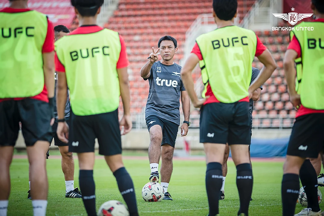 บียู , โค้ชแบน , แฟนบอล