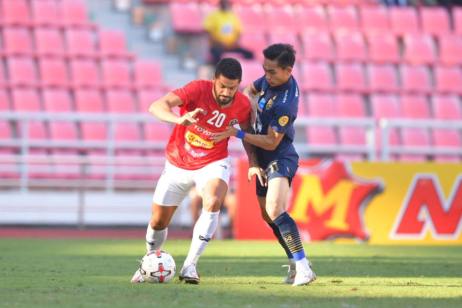 เซ็งท้ายเกม! ช้างศึกปิดเกมไม่ลงเจ๊าออลสตาร์ไทยลีก 2-2