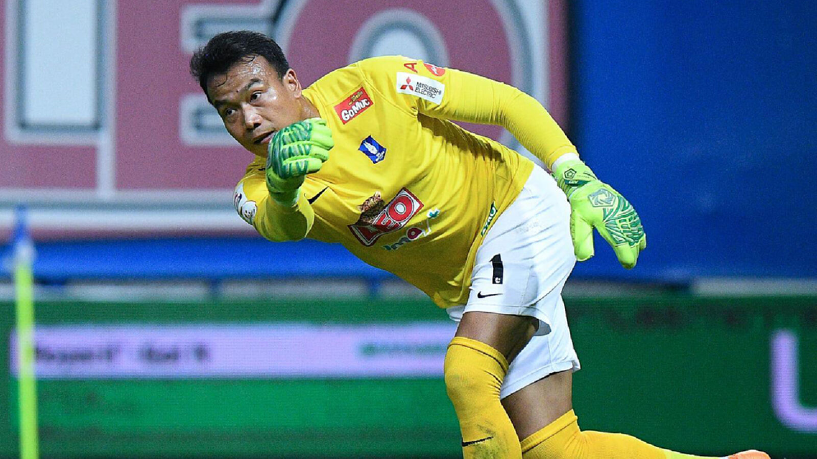 ใครบอกกองหลังช่วย!! สถิติฟ้อง ฉัตรชัย เซฟดีสุดไทยลีก
