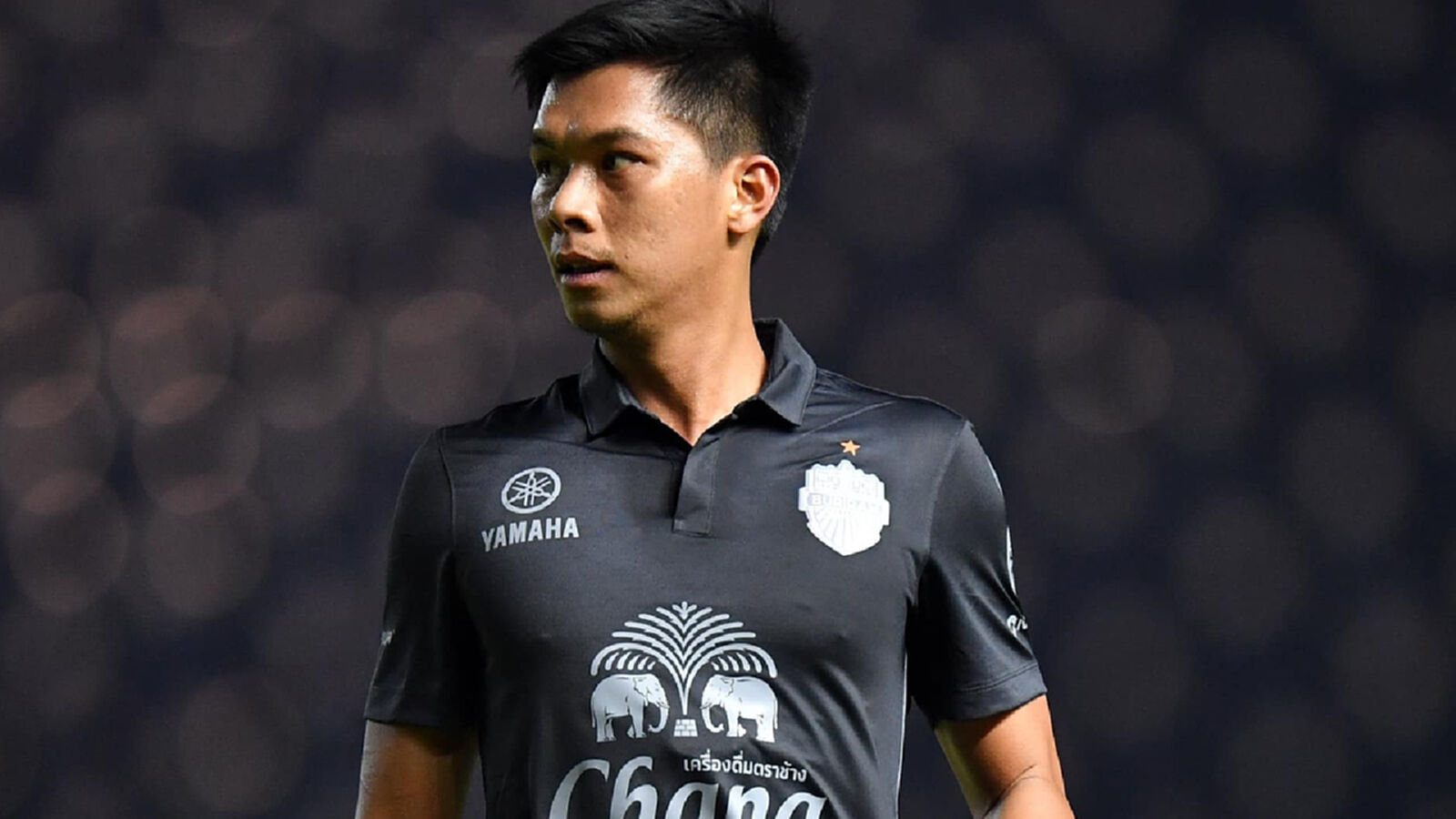 พรรษาขึ้นแท่น!! กองหลังจ่ายบอลแม่นสุดในไทยลีก 2020 พรรษาขึ้นแท่น!! กองหลังจ่ายบอลแม่นสุดในไทยลีก 2020