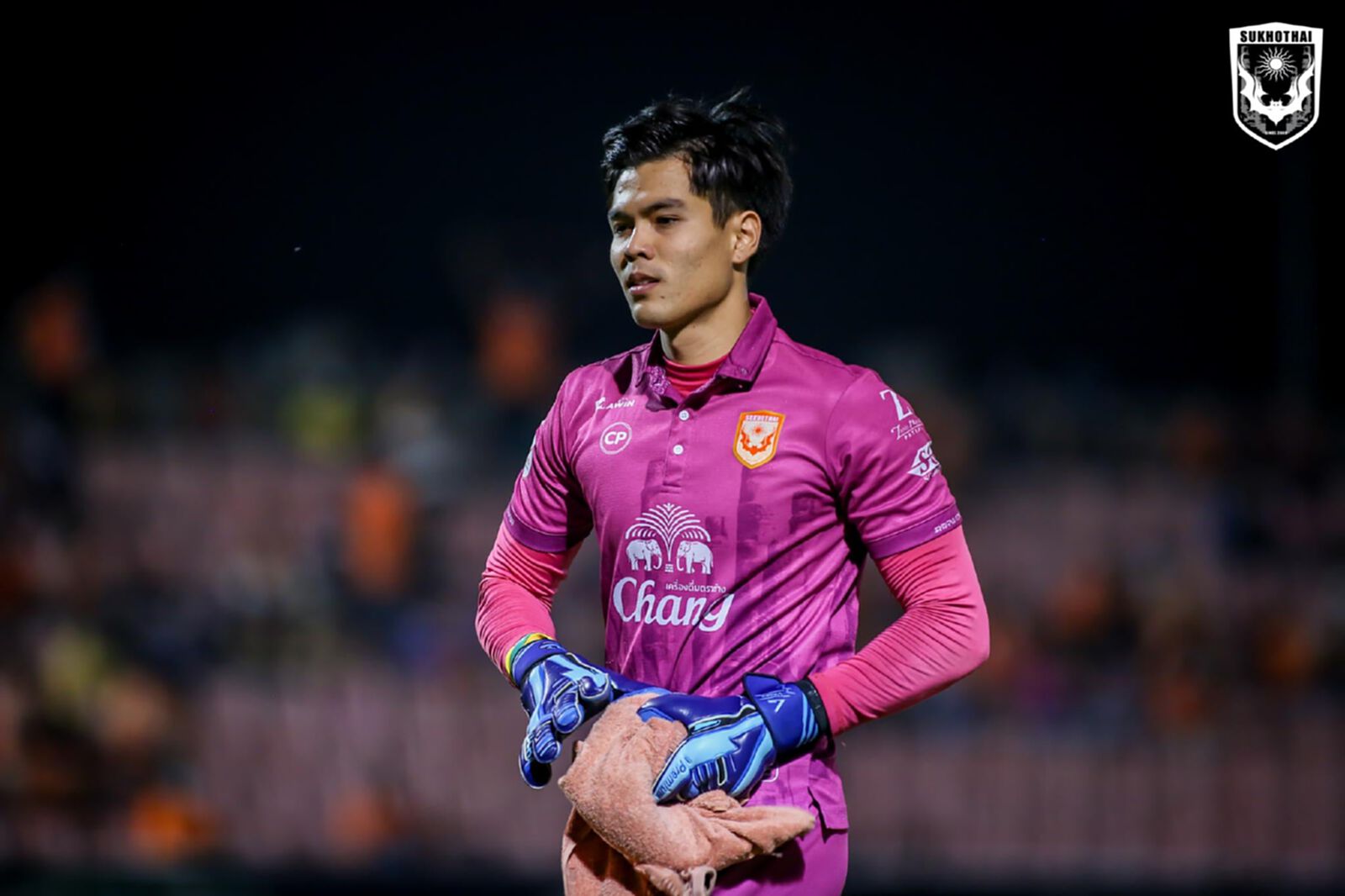เตรียมซบเมืองทอง!! พีระพงษ์ โพสต์ซึ้งอำลาทีมค้างคาวไฟ เตรียมซบเมืองทอง!! พีระพงษ์ โพสต์ซึ้งอำลาทีมค้างคาวไฟ