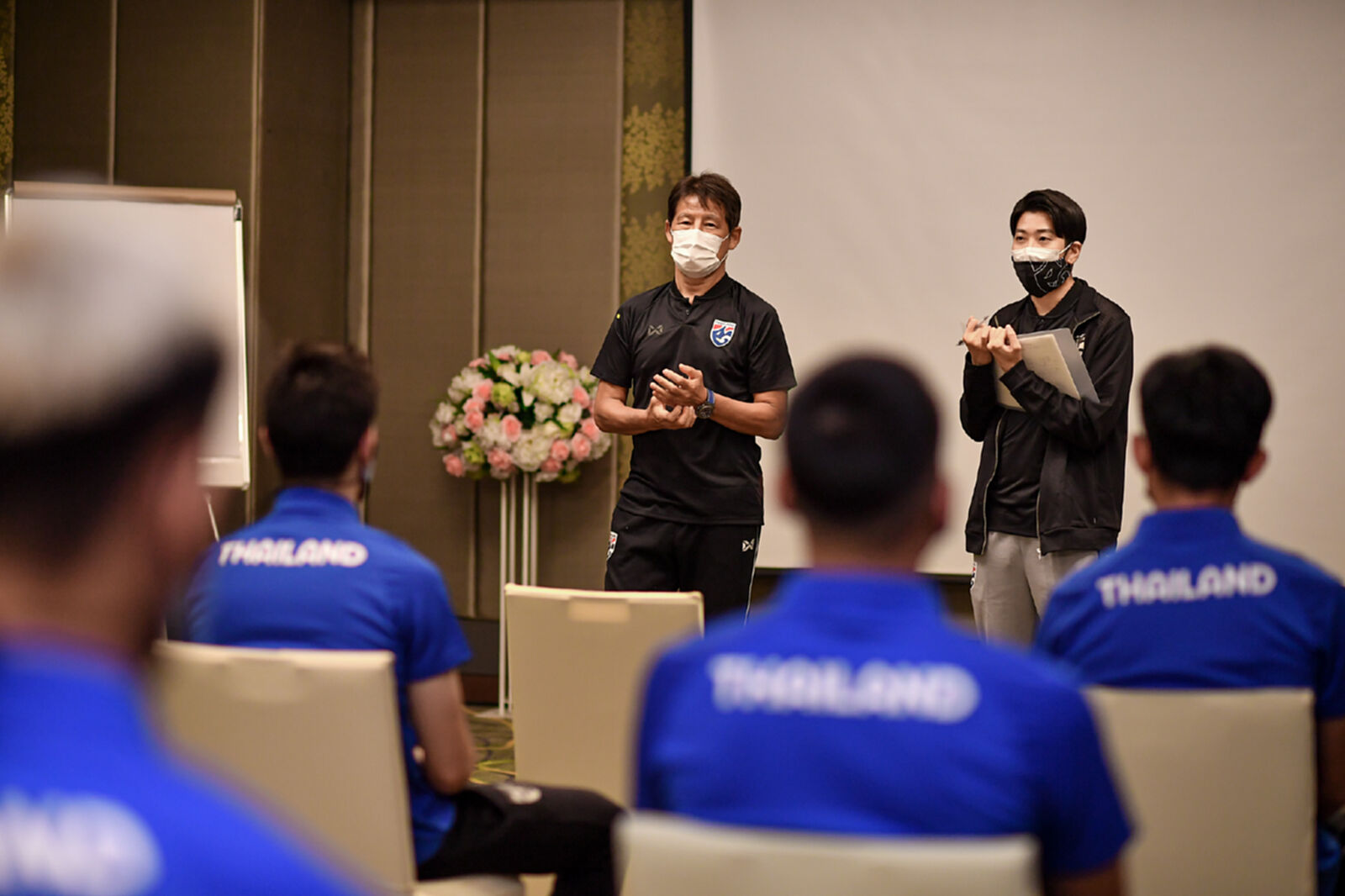 ทีมชาติเก็บตัว! แข้งช้างศึกกลุ่มแรกเข้าแคมป์ คุมเข้มมาตรการโควิด