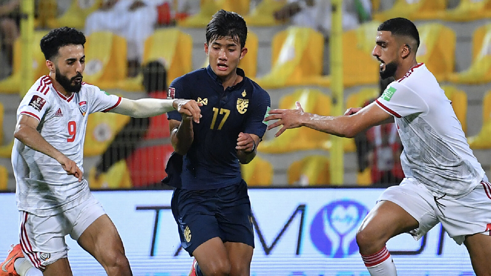 ช้างศึก หมดลุ้นโควต้า 12 ทีมสุดท้าย พ่าย ยูเออี 3-1 !!!