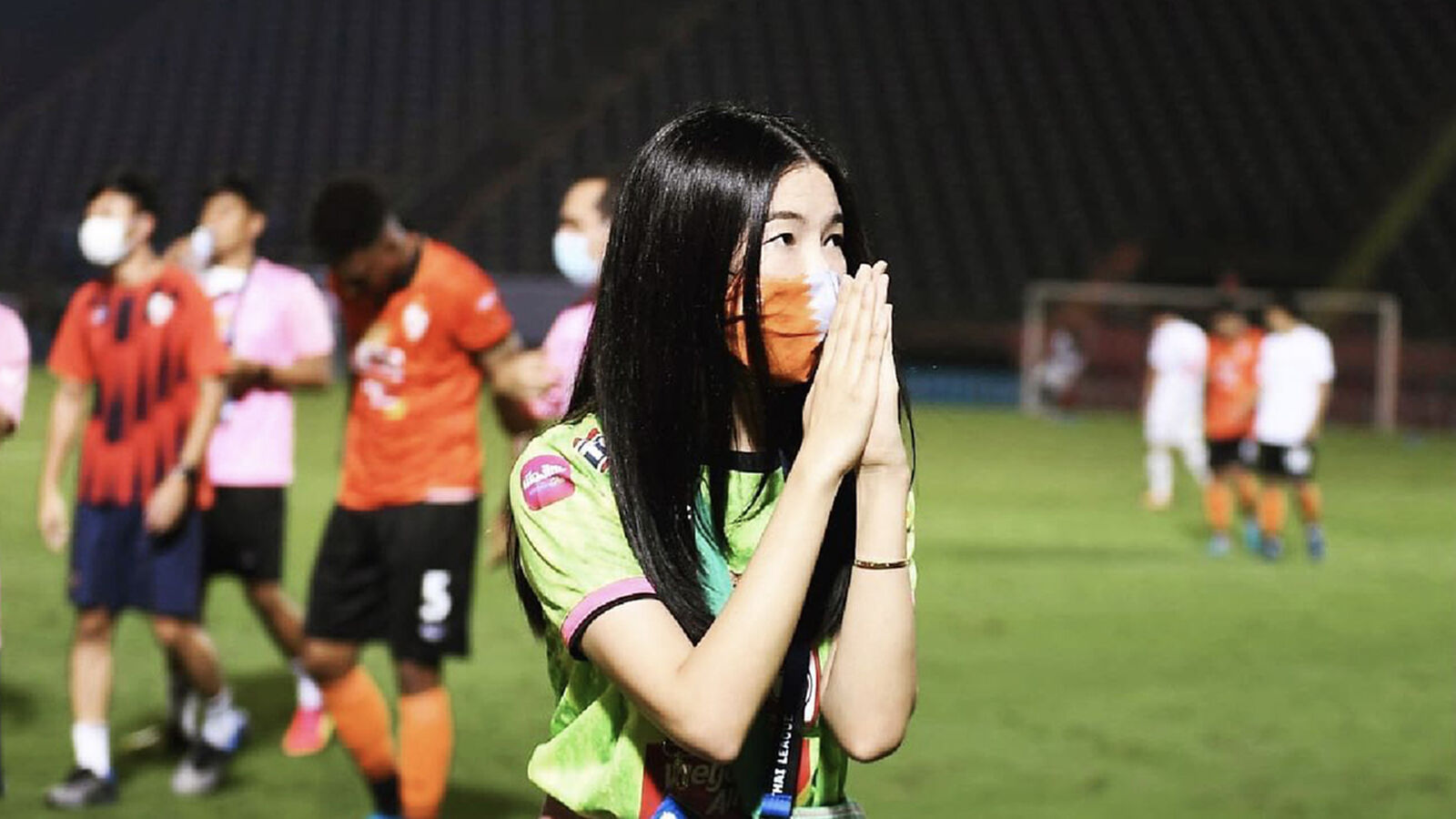 ขอให้เชื่อมือ!! มาดามฮายมั่นใจพากว่างพ้นวิกฤตได้ ขอให้เชื่อมือ!! มาดามฮายมั่นใจพากว่างพ้นวิกฤตได้